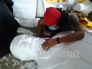 Pembuat Patung di Jakarta